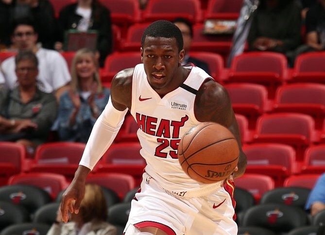 Ming迎来三赛季高光表现,美国队球迷沸腾!的简单介绍 Ming迎来三赛季高光表现,美国队球迷沸腾!的简单介绍