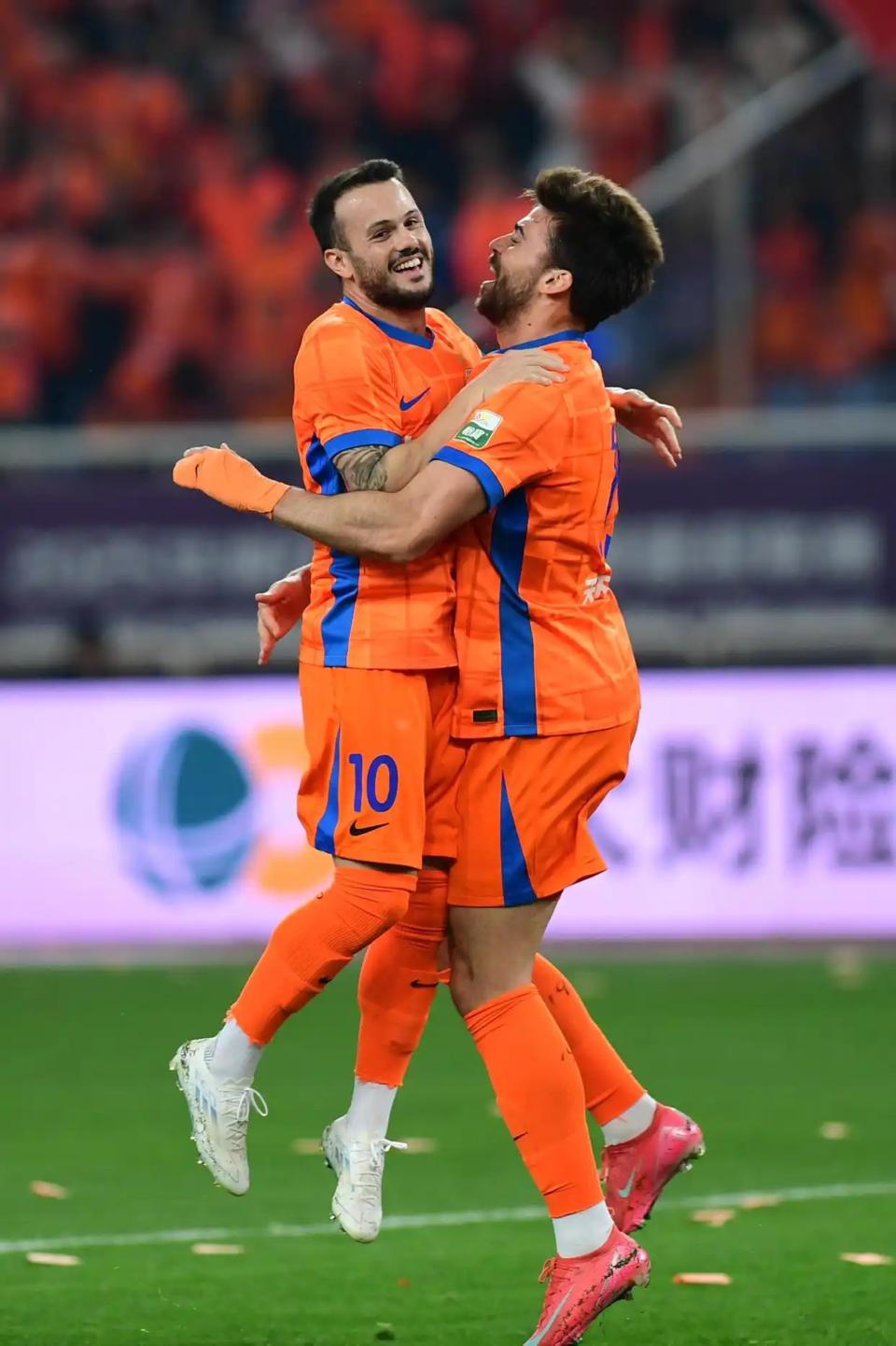 包含赛后马赛调整名单以备欧联赛前山东泰山调整名单以备全明星赛，网友：莱比锡今晨战术微调的词条九游手游下载